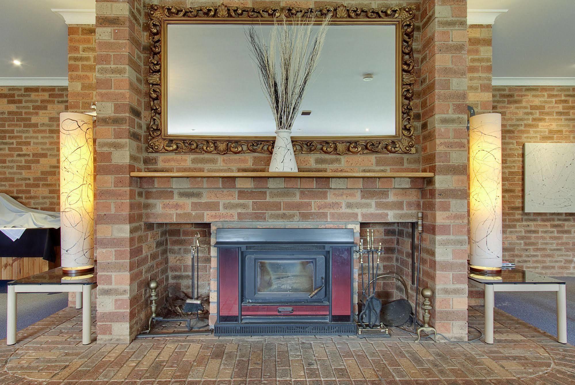 Parkes International Motel Interior photo